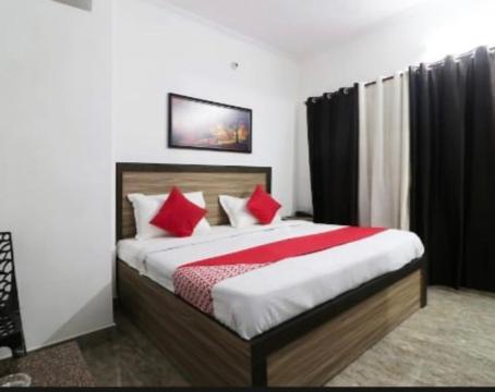 Hotel Surya Inn ניו דלהי מראה חיצוני תמונה
